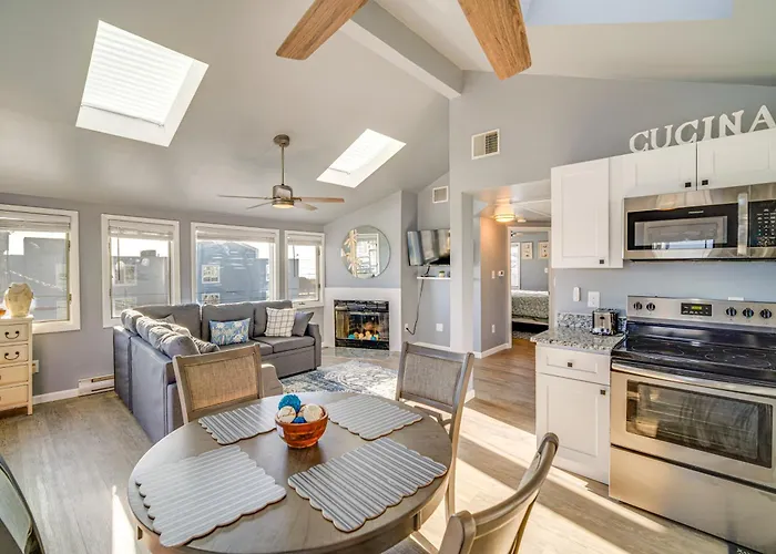 Renovated Ocean City Retreat - Walk To Beach!