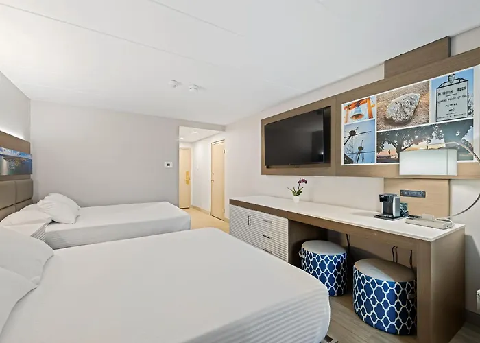 John Carver Inn & Spa