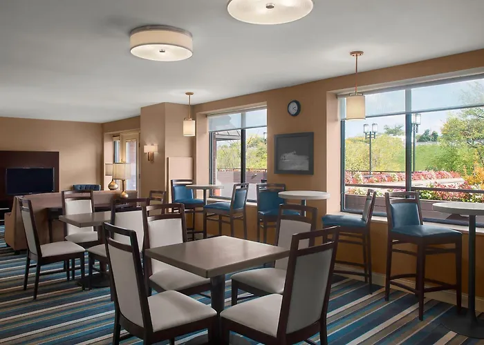 Sheraton Suites Akron Cuyahoga Falls