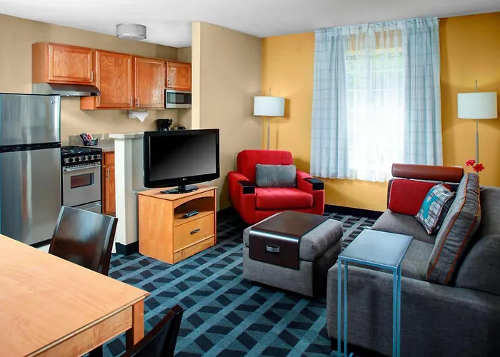 Towneplace Suites Fresno