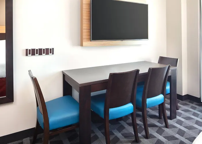 Towneplace Suites By Marriott San Diego Downtown