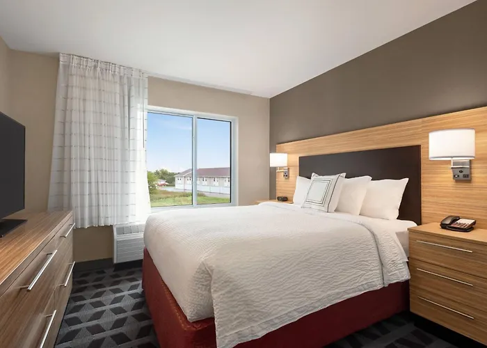 Towneplace Suites By Marriott Janesville