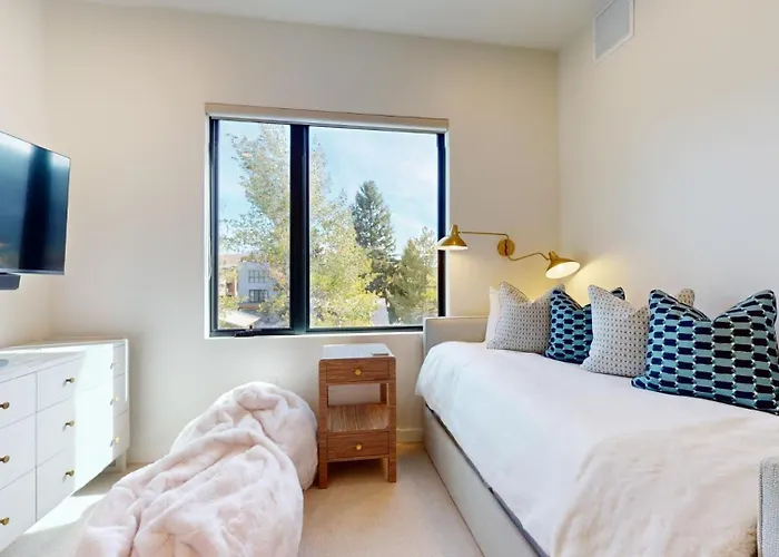 The Residences At One Twenty Unit 302