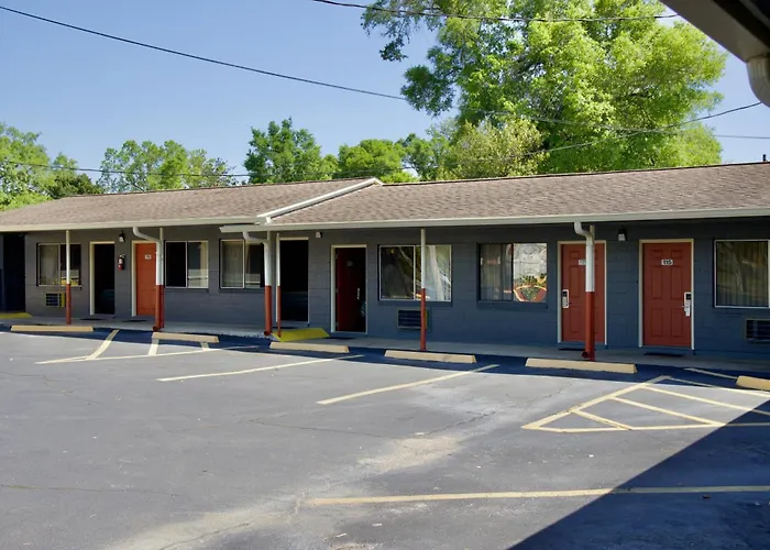 El Camino Motel