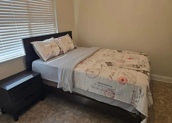 Beautiful Home In Mansfield