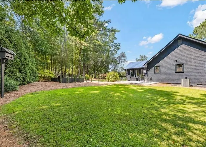 Alpharetta Home-5Brooms-6Bds-12Guests