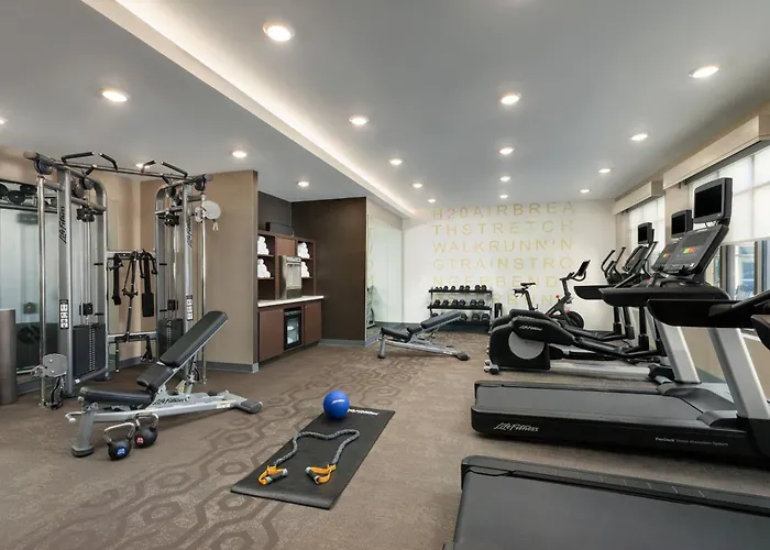 Residence Inn Long Island Garden City