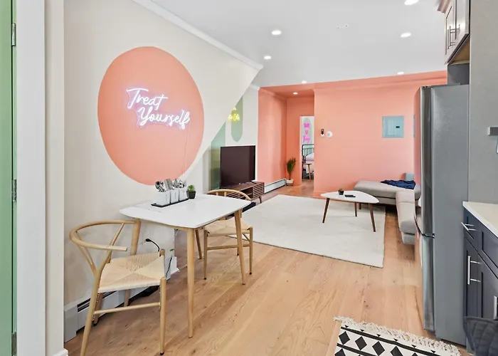 Urban Chic 1Br - Walk To Boardwalk - Min To Beach