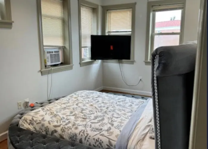 Dc Play House Bed And Breakfast