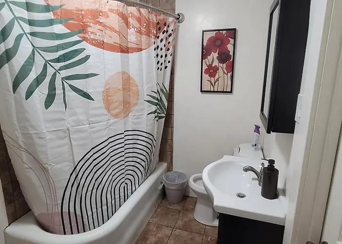 Private 3 Bedroom Home In Los Angeles - Gardena, California