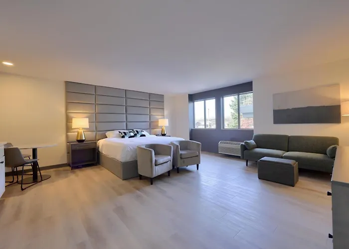 Lititz Pointe Inn And Suites