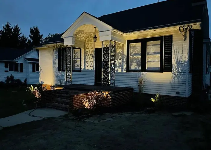 Cape May Island Hideaway With Pool Sleeps 15