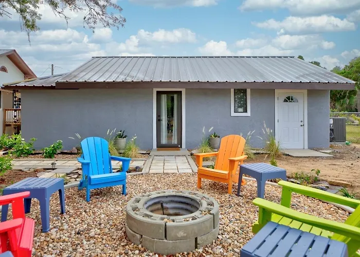 Chic Retreat