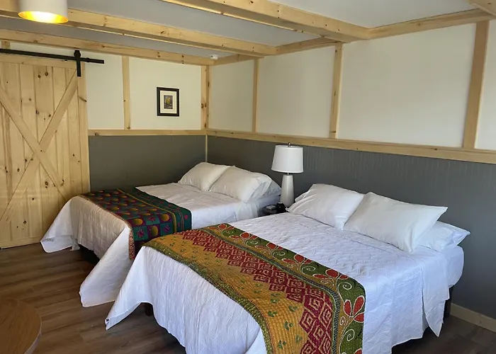 Sweet Forest Breeze, A Cook Forest Inn