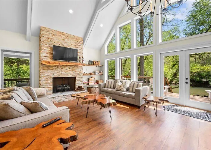River Edge Chalet