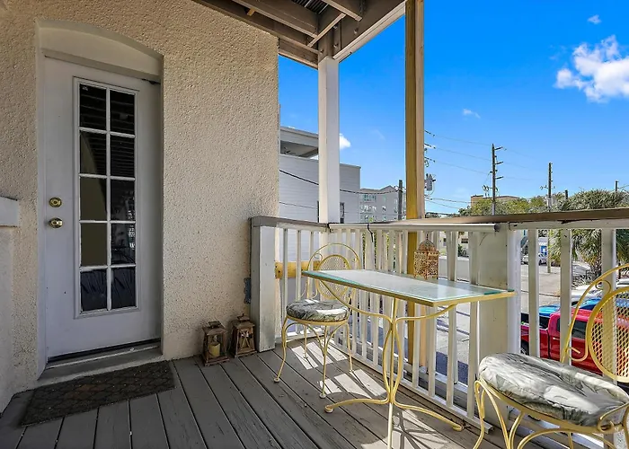 Retro Retreat In Dtsp - Explore The Downtown Area