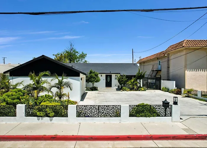 Luxury 2 Bedroom Villa