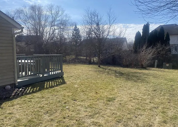 Neighborhood Ranch With Parks, 3 Miles To Purdue