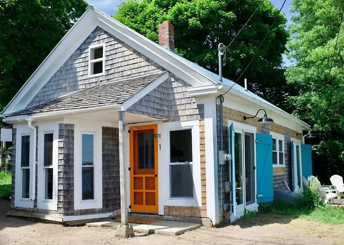Eagles Bluff Cottage