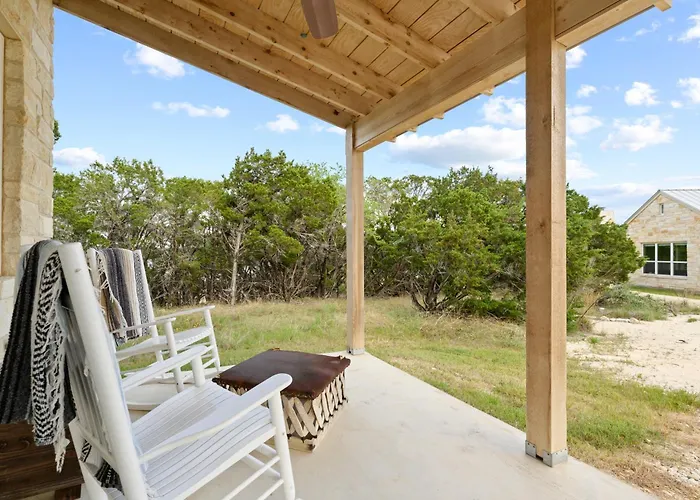 Hill Country Casitas