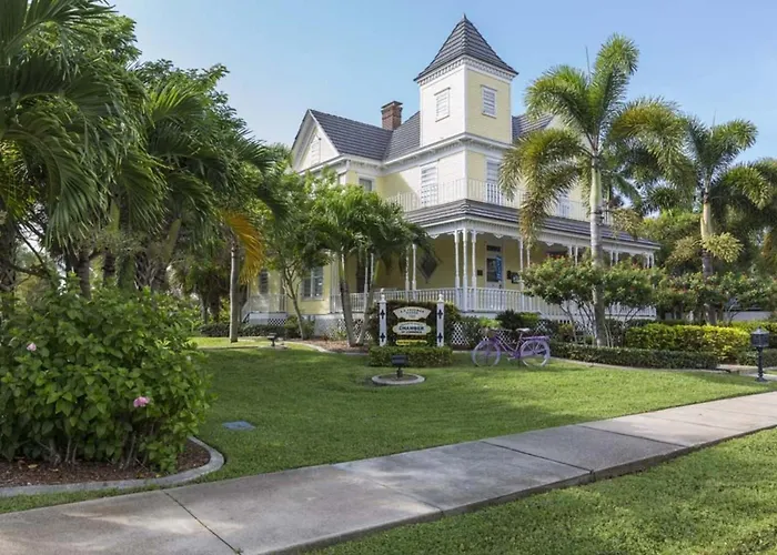 Charlotte County Villa 5900 - Golf Clubhouse Access