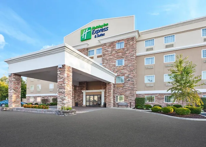 Holiday Inn Express & Suites Carmel North - Westfield By Ihg
