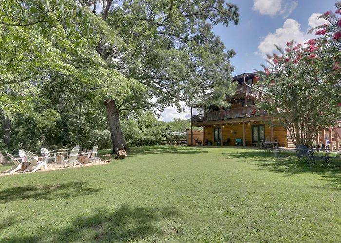 3 Mi To Nat'L Park: Townsend Apt On Little River!