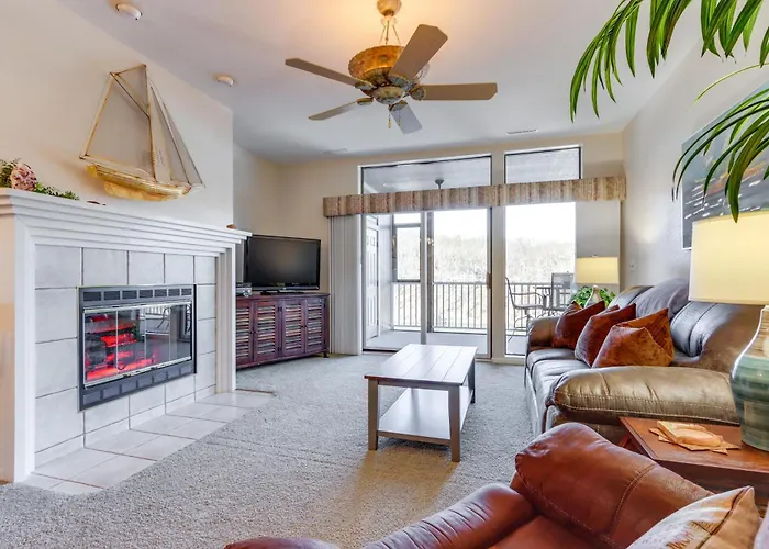 Private Boat Slip: Family-Friendly Lazy Days Condo