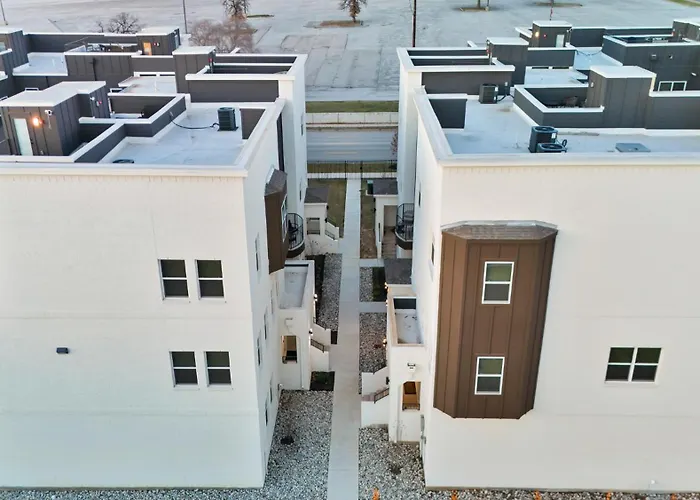 Victory Villa - Lux Townhome Walk 2 Globe Life - Rangers & Cowboys Stadiums