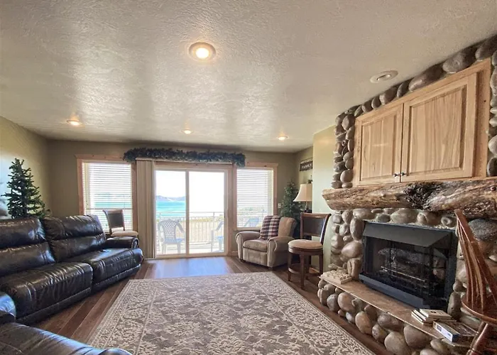 Lake View Condo 874 2 Bear Lake Views