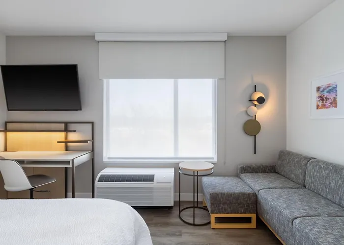 Towneplace Suites By Marriott Geneva At Spire Academy