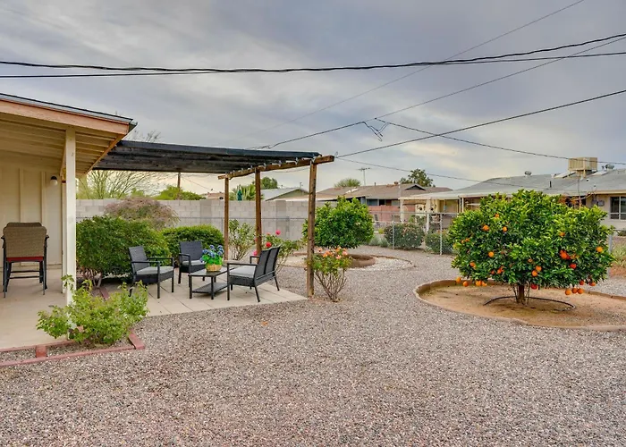 Patio & Yard: Sun City Home Near Casinos