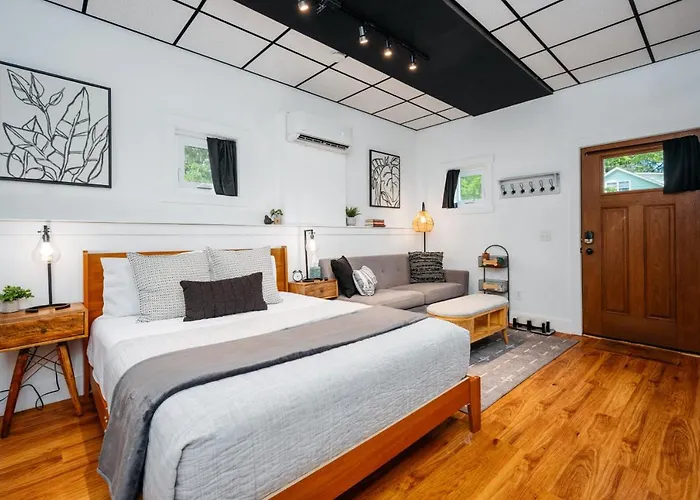 L Studio Close To Downtown Beaches Wineries