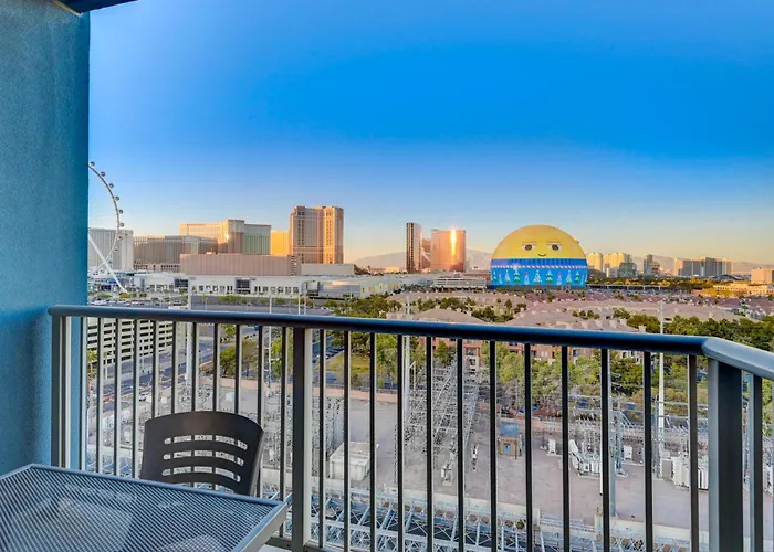 Sphere In 4K - Vintage Vegas Condo With Sphere And Strip Views!