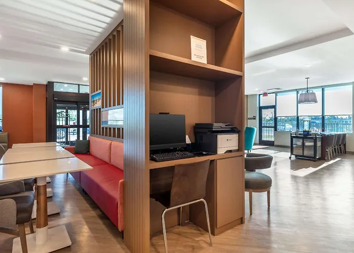 Mainstay Suites Fort Myers East I-75