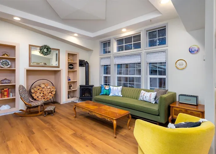 The Humble Abode | Wifi, Ac, Fireplace