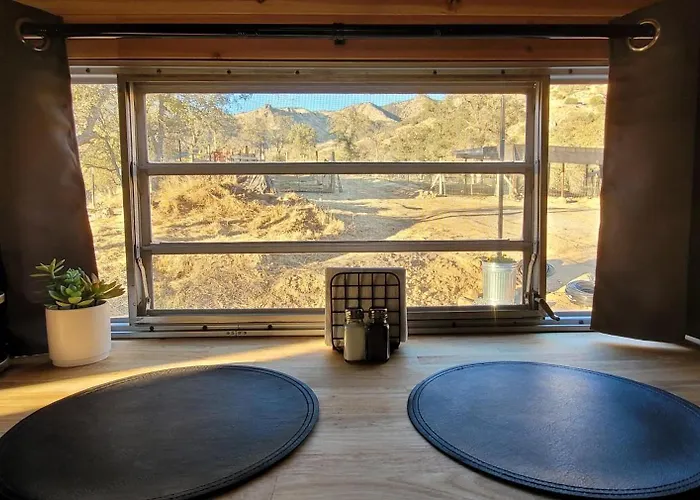 Cozy Farm Stay For Two