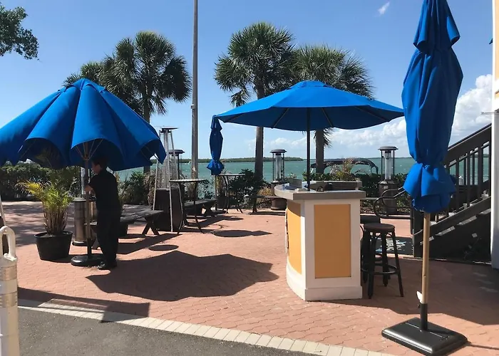 Beachfront Lovers Key