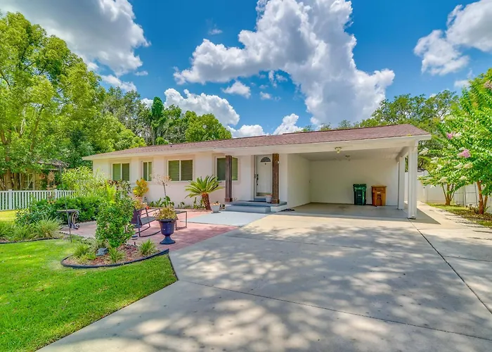 Ocala Retreat W/ Pool, Grill & Yard - Pets Welcome