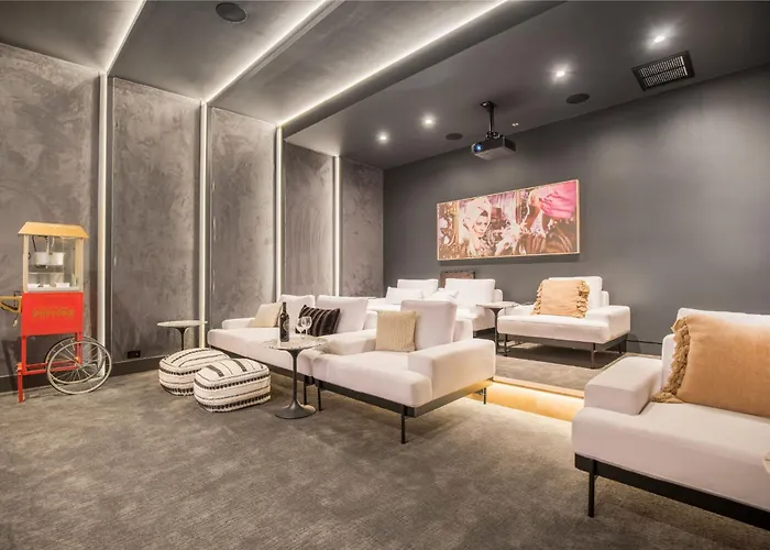 Hutton Modern
