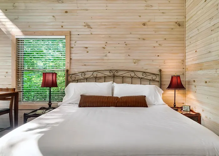 Rivers Edge Treehouses