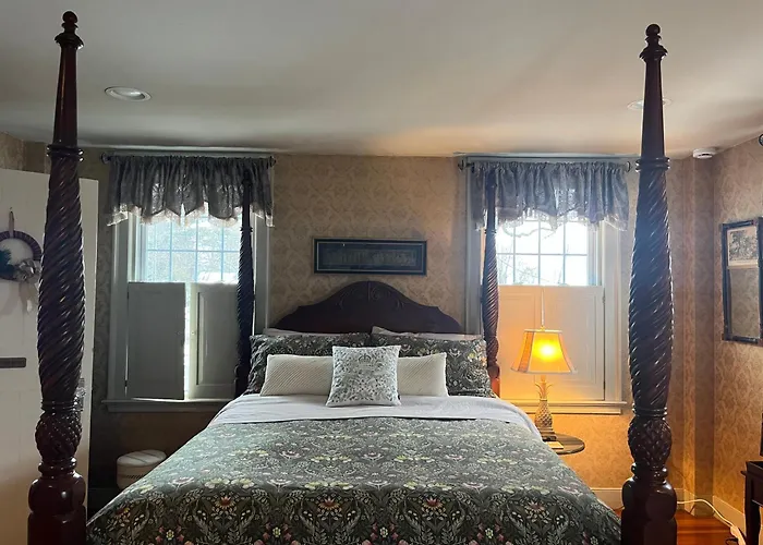 Antique1242 British Bed & Breakfast