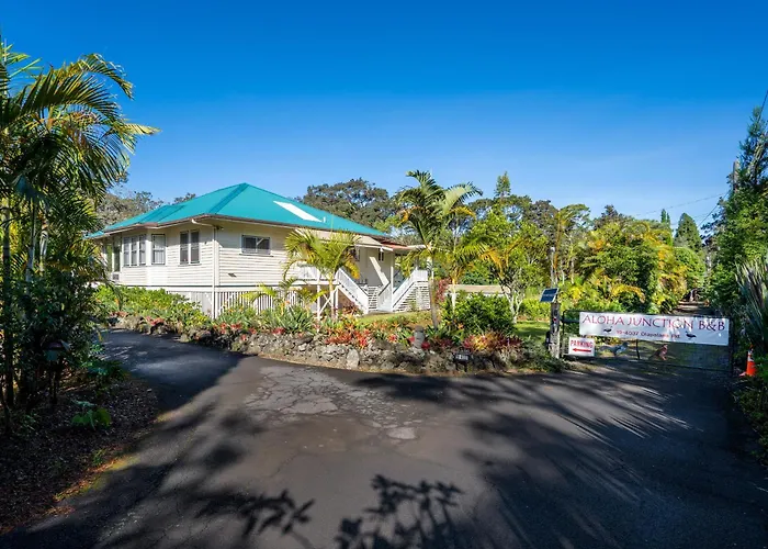 Aloha Junction Guest House - With 5 Private Suite 1-Mile From Hvnp