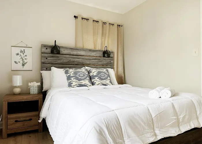 Spring Street Suites