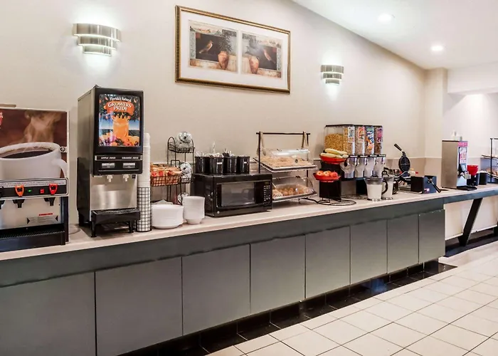 Ramada By Wyndham Columbia