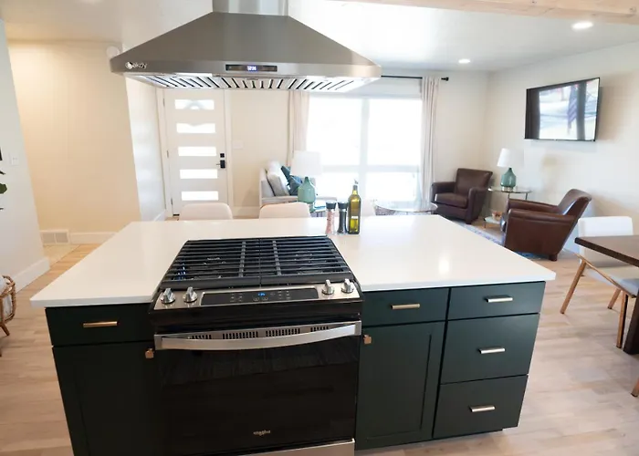 Billings Family House - Great Location