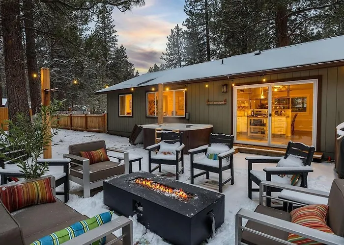 Hot Tub, Fire Pit, Dog Friendly