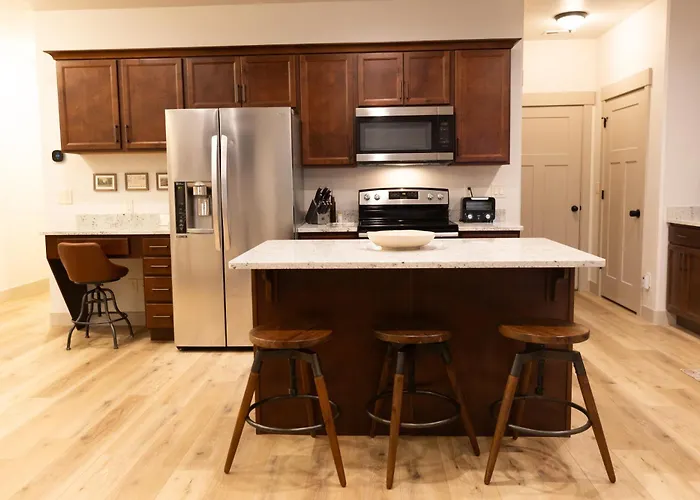 Two Pines Retreat - Brand New!