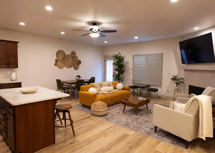 Two Pines Retreat - Brand New!