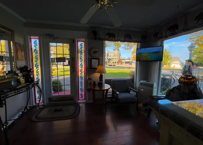 American Boutique Inn - Lakeview